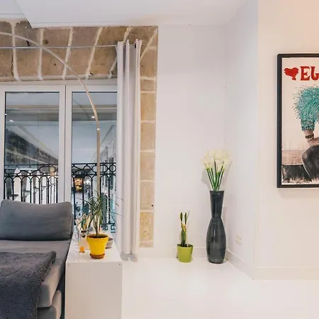 Plaza Nueva By People Bilbau