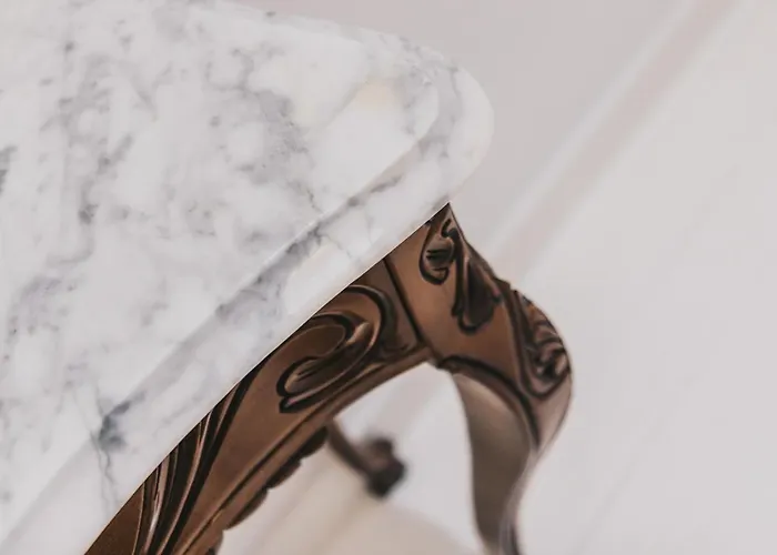 Plaza Nueva By People * بلباو