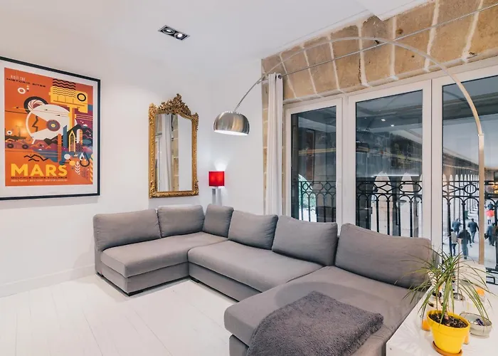 Plaza Nueva By People