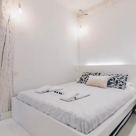 Apartament Plaza Nueva By People Bilbao